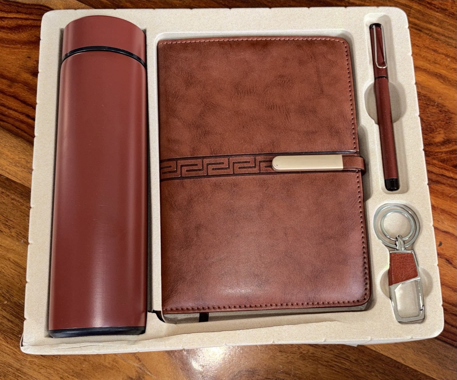 Executive Gift Combo — corporate gift by Veloura Gifting