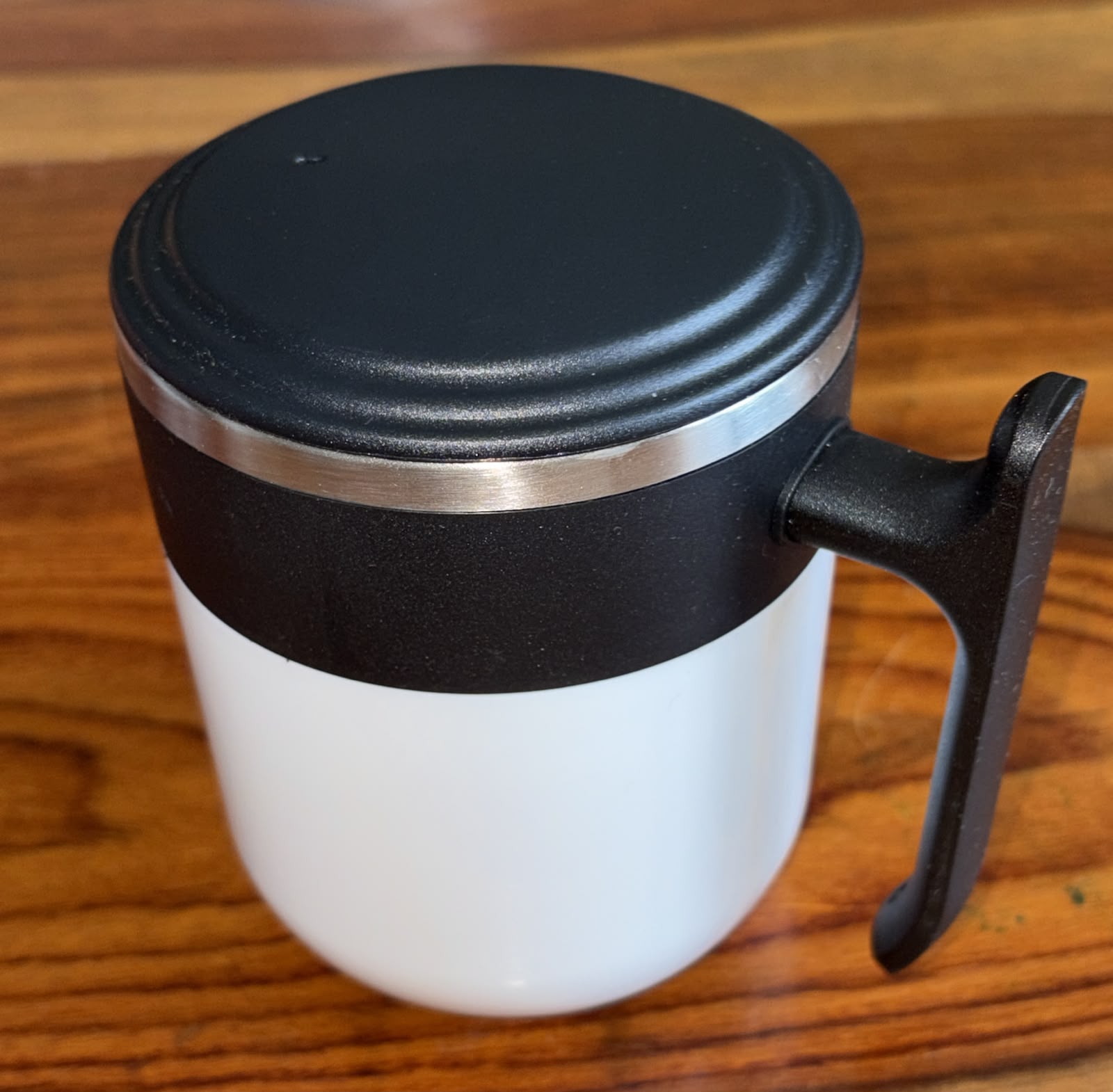 Travel mug — corporate gift by Veloura Gifting