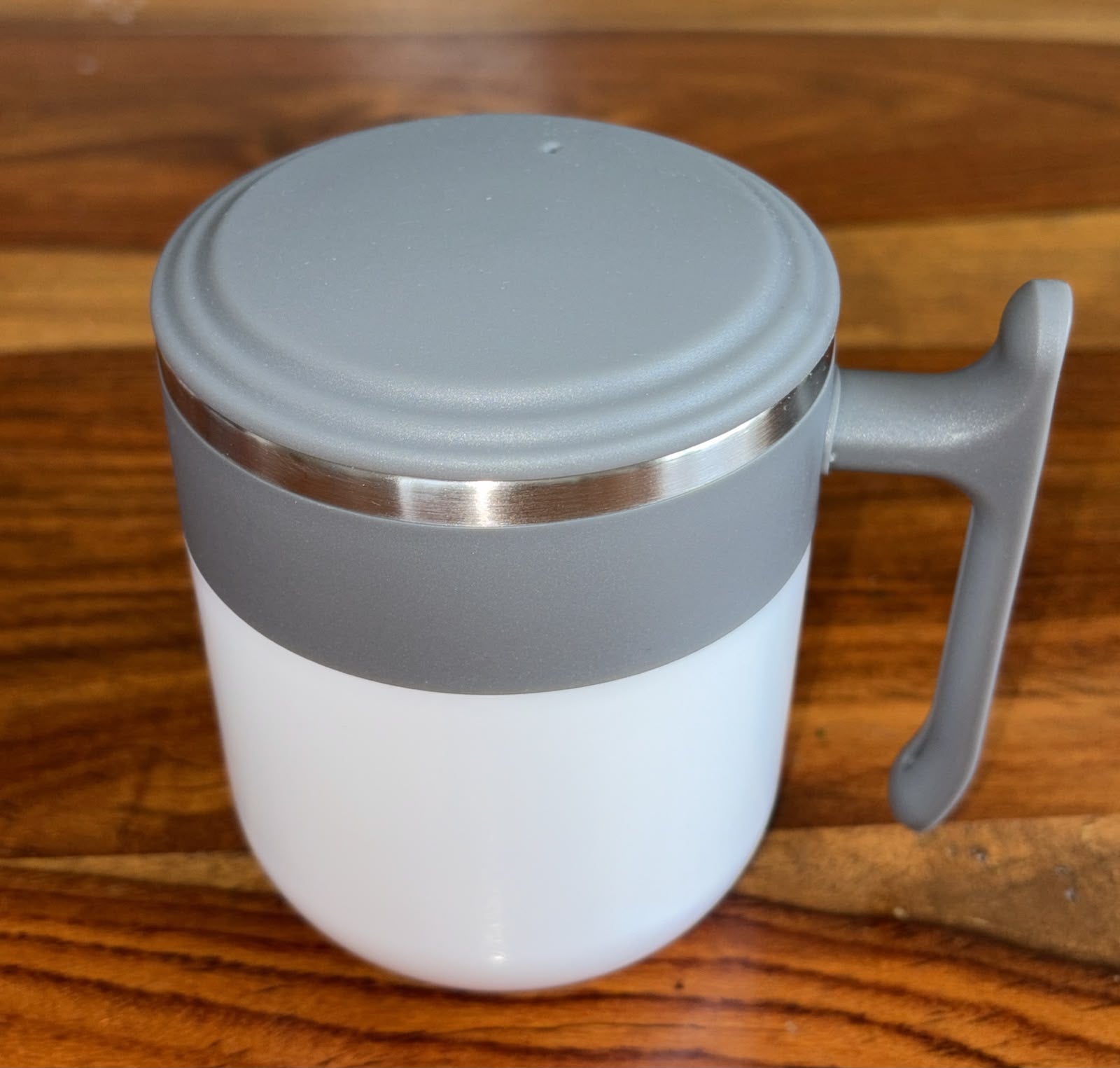 Travel mug — corporate gift by Veloura Gifting