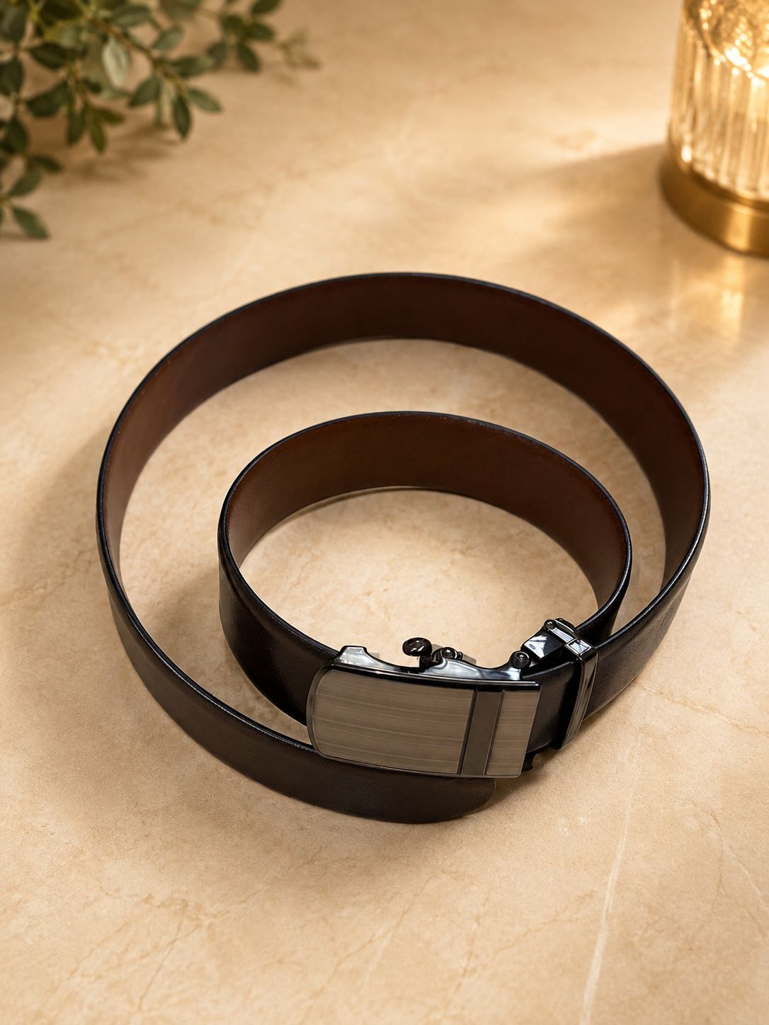 Reversible Leather Belt buckle detail, corporate gift by Veloura Gifting