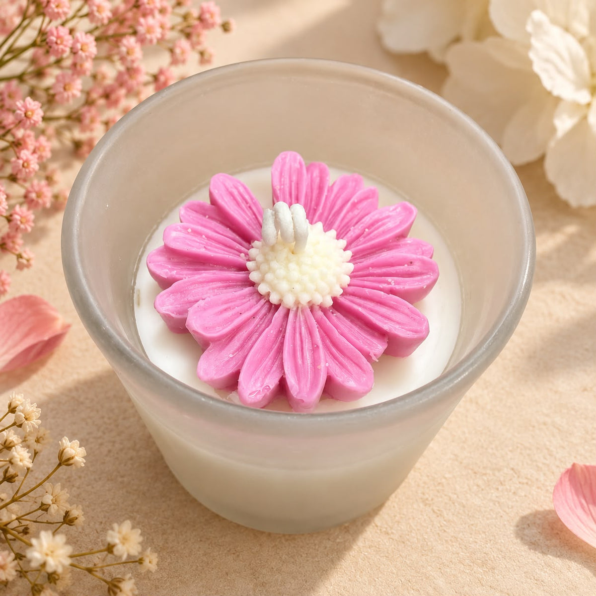 Daisy candle | Veloura Gifting