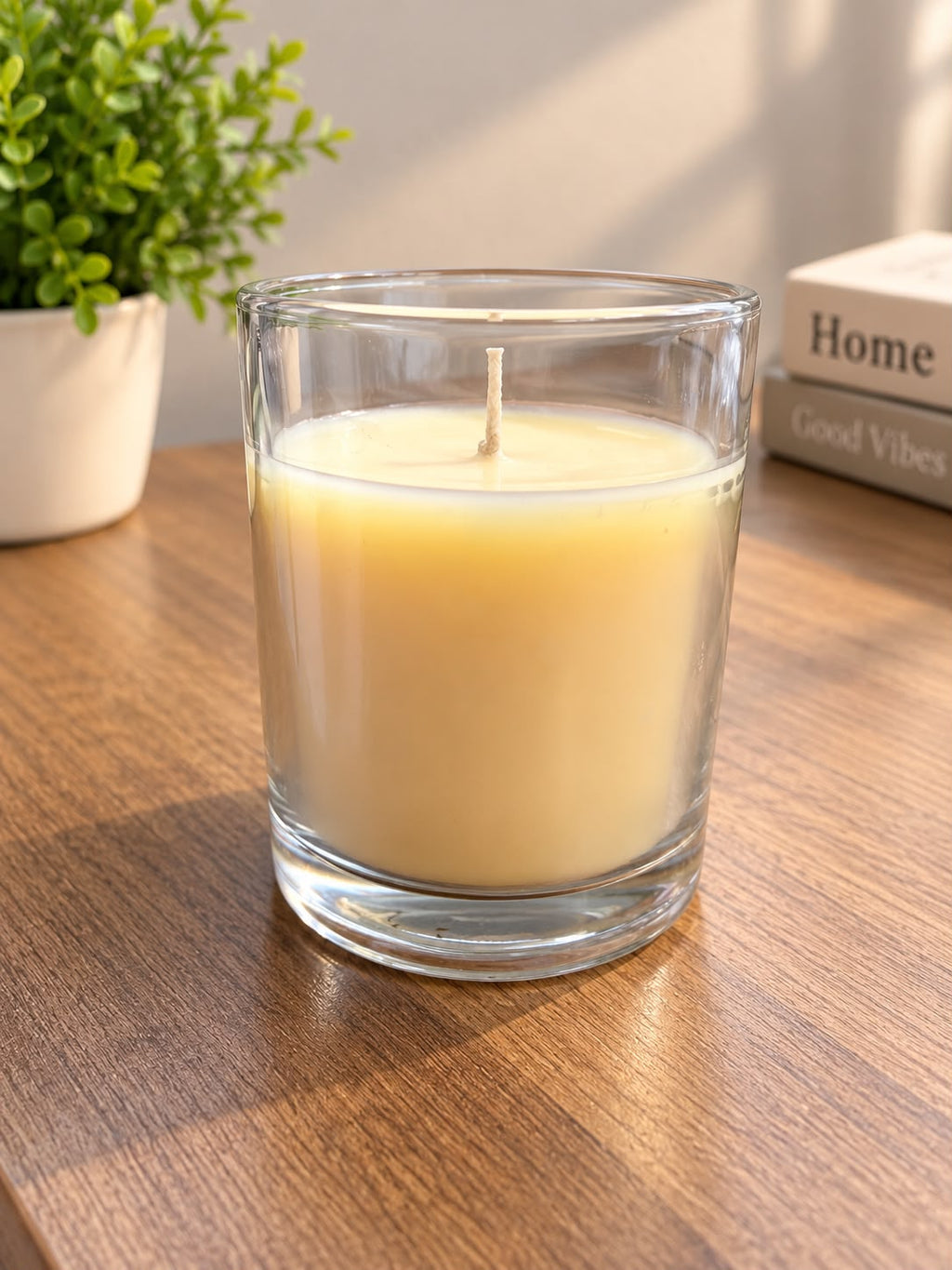 Glass jar candle | Veloura Gifting