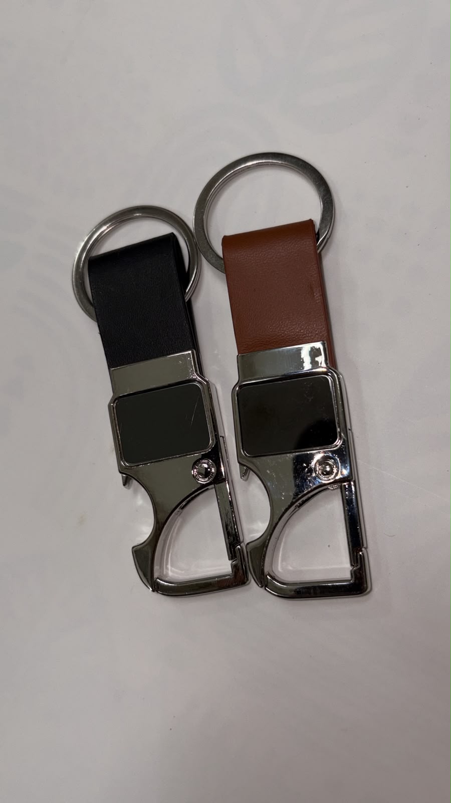 Metal Keyholder, corporate gift by Veloura Gifting